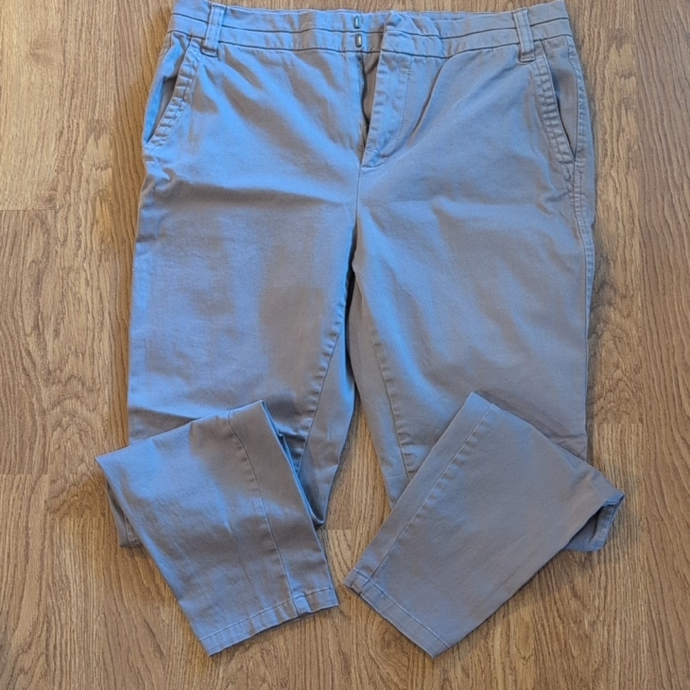 Tinsel Woman's Pale Dusty Mauve Pants